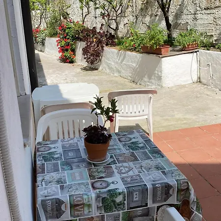 Tosk House דירה פסקיצ'י