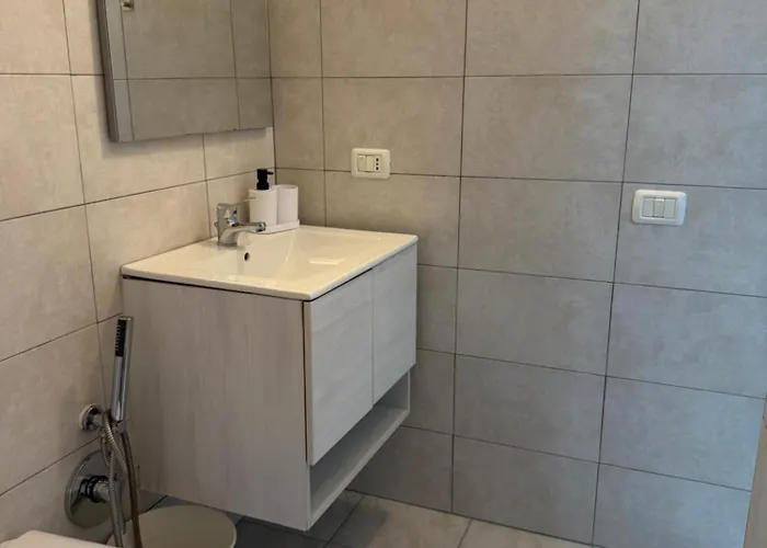 Apartamento Tosk House