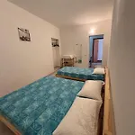 아파트 Tosk House 페스키치